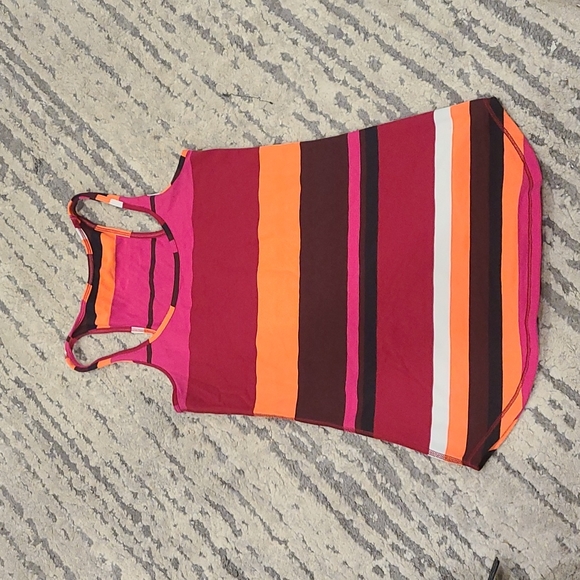 Lululemon Refresh Racer Tank - Picture 9 of 12